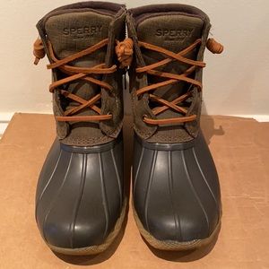 Sperry saltwater duck boot brown/olive women’s size 6.5